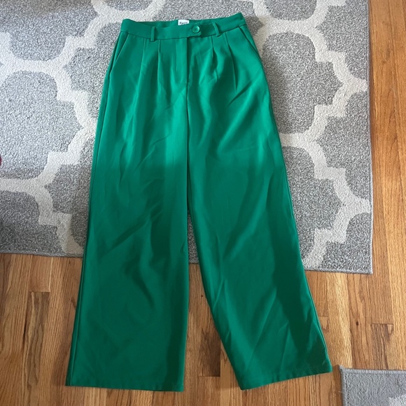 Princess Polly Huxley Set - Picture 6 of 6